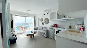 Amperian Mykonos Suites & Villas