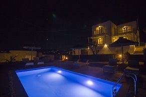 Amperian Mykonos Suites & Villas