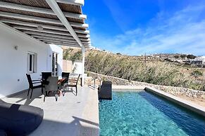 Amperian Mykonos Suites & Villas