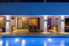 Amperian Mykonos Suites & Villas