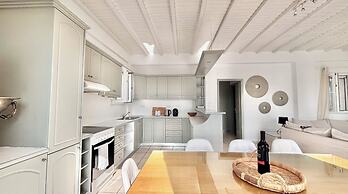 Amperian Mykonos Suites & Villas