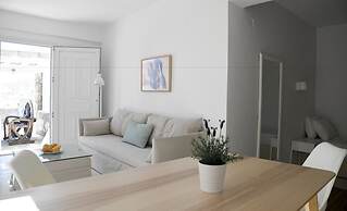 Amperian Mykonos Suites & Villas