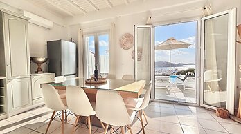 Amperian Mykonos Suites & Villas