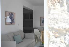 Amperian Mykonos Suites & Villas