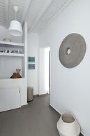 Amperian Mykonos Suites & Villas