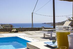 Amperian Mykonos Suites & Villas