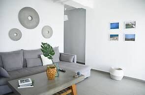 Amperian Mykonos Suites & Villas