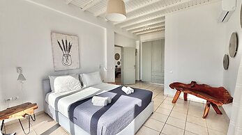 Amperian Mykonos Suites & Villas