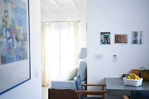 Amperian Mykonos Suites & Villas