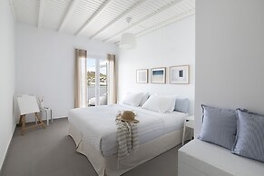 Amperian Mykonos Suites & Villas