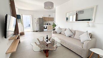 Amperian Mykonos Suites & Villas