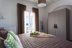 Amperian Mykonos Suites & Villas