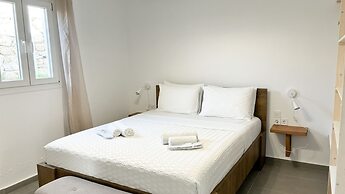 Amperian Mykonos Suites & Villas