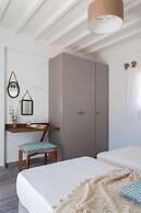 Amperian Mykonos Suites & Villas