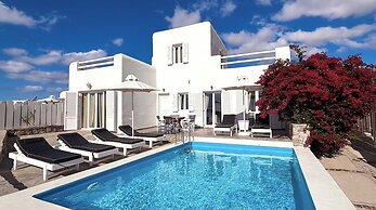 Amperian Mykonos Suites & Villas