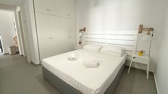 Amperian Mykonos Suites & Villas