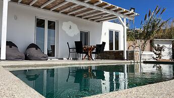 Amperian Mykonos Suites & Villas