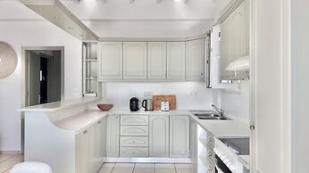 Amperian Mykonos Suites & Villas