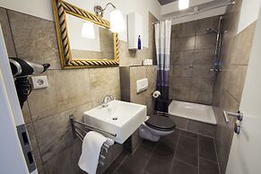 Hevals Grand Tempelhof