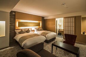 Kyoto Shinmachi Rokkaku Hotel grandereverie