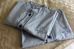 Kyoto Shinmachi Rokkaku Hotel grandereverie