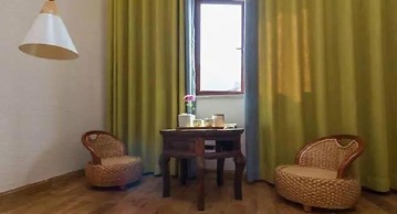 Jiuhua Mountain Banchumeisu Inn