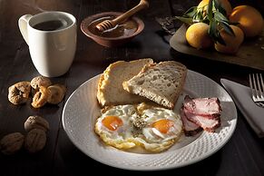 Agnantio studios & suites