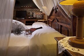 Agnantio studios & suites