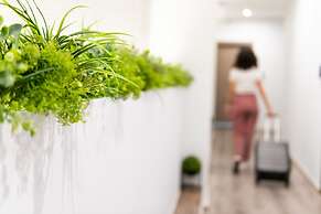 Enattica Monastiraki Living