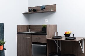 Enattica Monastiraki Living