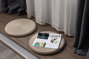 Enattica Monastiraki Living