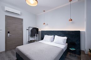 Enattica Monastiraki Living