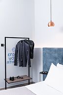 Enattica Monastiraki Living