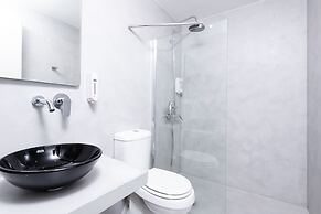 Enattica Monastiraki Living