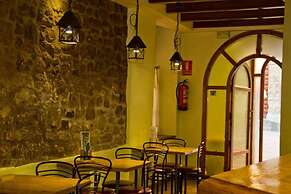 Hostal las Coronas
