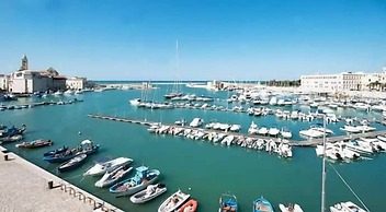 Suite Home Trani