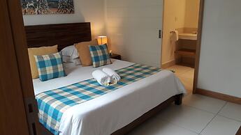 Villasun Seafront Apartment at Cap Ouest