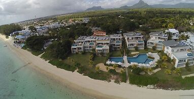 Villasun Seafront Apartment at Cap Ouest