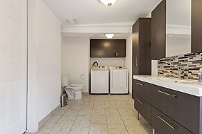 The Rock apartment - mtlFlats