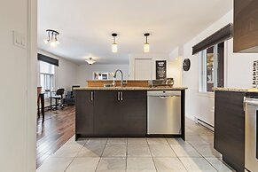 The Rock apartment - mtlFlats