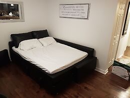 The Rock apartment - mtlFlats