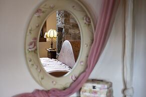 To Stefani tis Makrinas