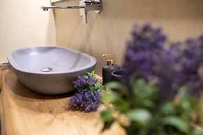 To Stefani tis Makrinas