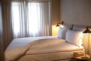 To Stefani tis Makrinas