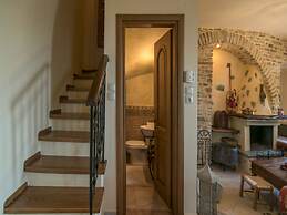 To Stefani tis Makrinas