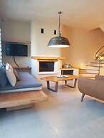 To Stefani tis Makrinas