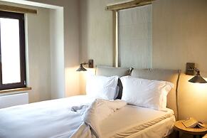 To Stefani tis Makrinas