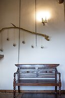 To Stefani tis Makrinas