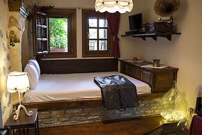 To Stefani tis Makrinas