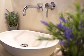 To Stefani tis Makrinas